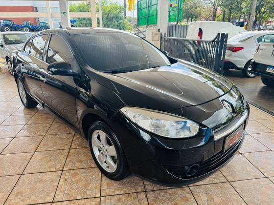 RENAULT FLUENCE 2.0 DYNAMIQUE 16V FLEX 4P AUTOMÁTICO